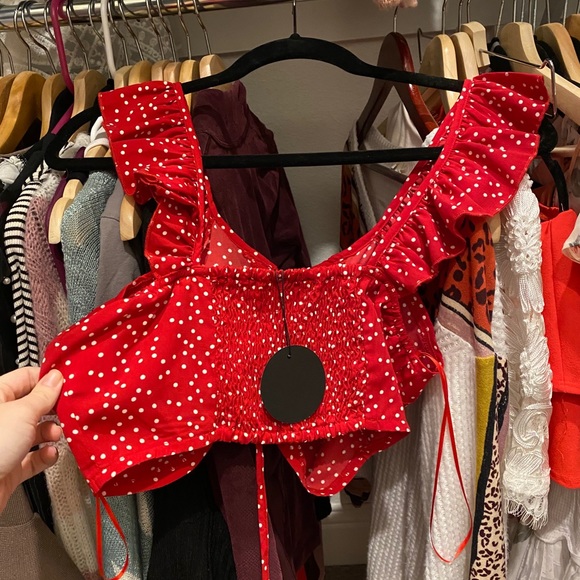 Red and white polka dot cropped top - Picture 2 of 2